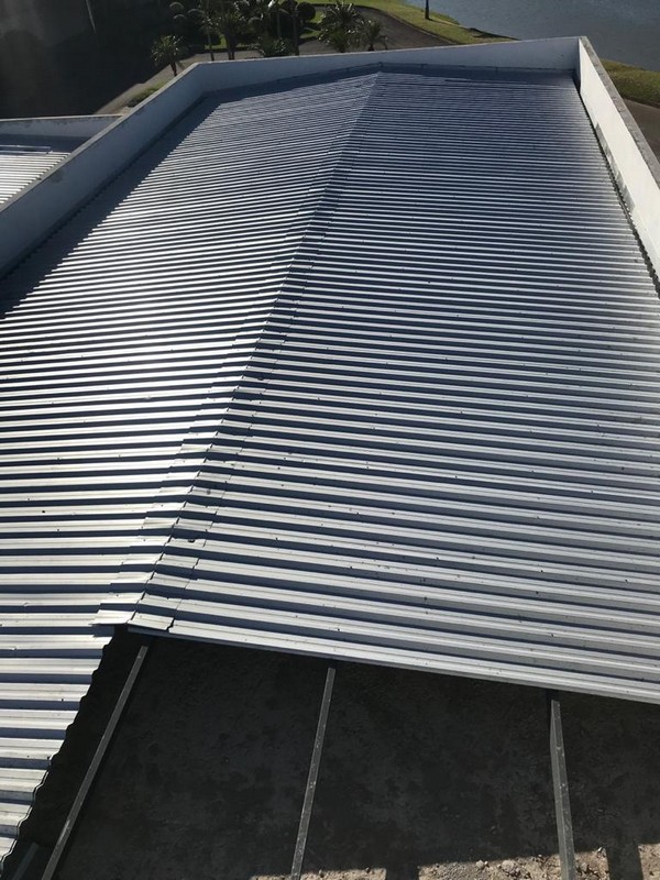 Cobertura metálica para terraço