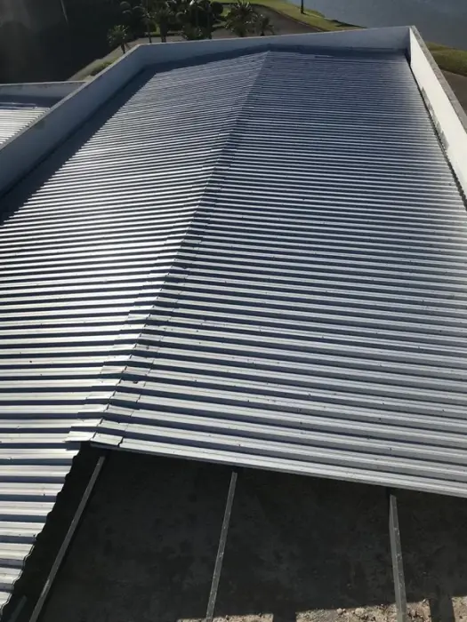 Cobertura metálica para terraço